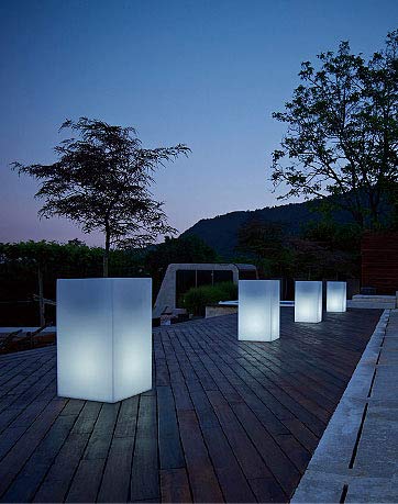 Euro3Plast ライト付きプランター Euro3Plast ライト付きプランター